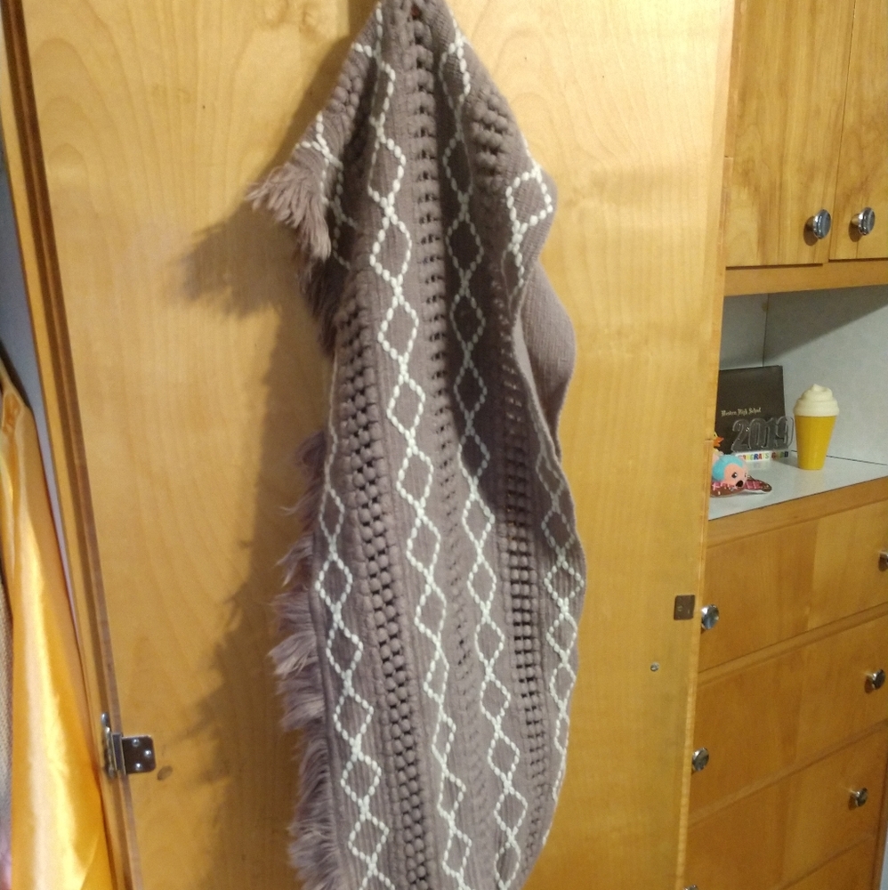 Infinity scarf